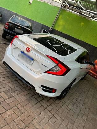 HONDA CIVIC 1.5 16V TURBO GASOLINA TOURING 4P CVT HONDA CIVIC 1.5 16V TURBO GASOLINA TOURING 4P CVT